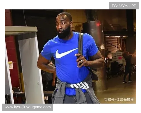 帕金斯对抗训练表现强悍