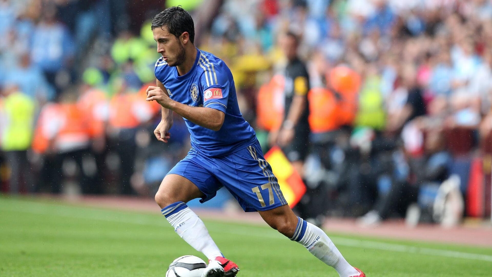 滑雪比赛项目设计注重趣味性与观赏性，滑雪比赛内容都有哪些